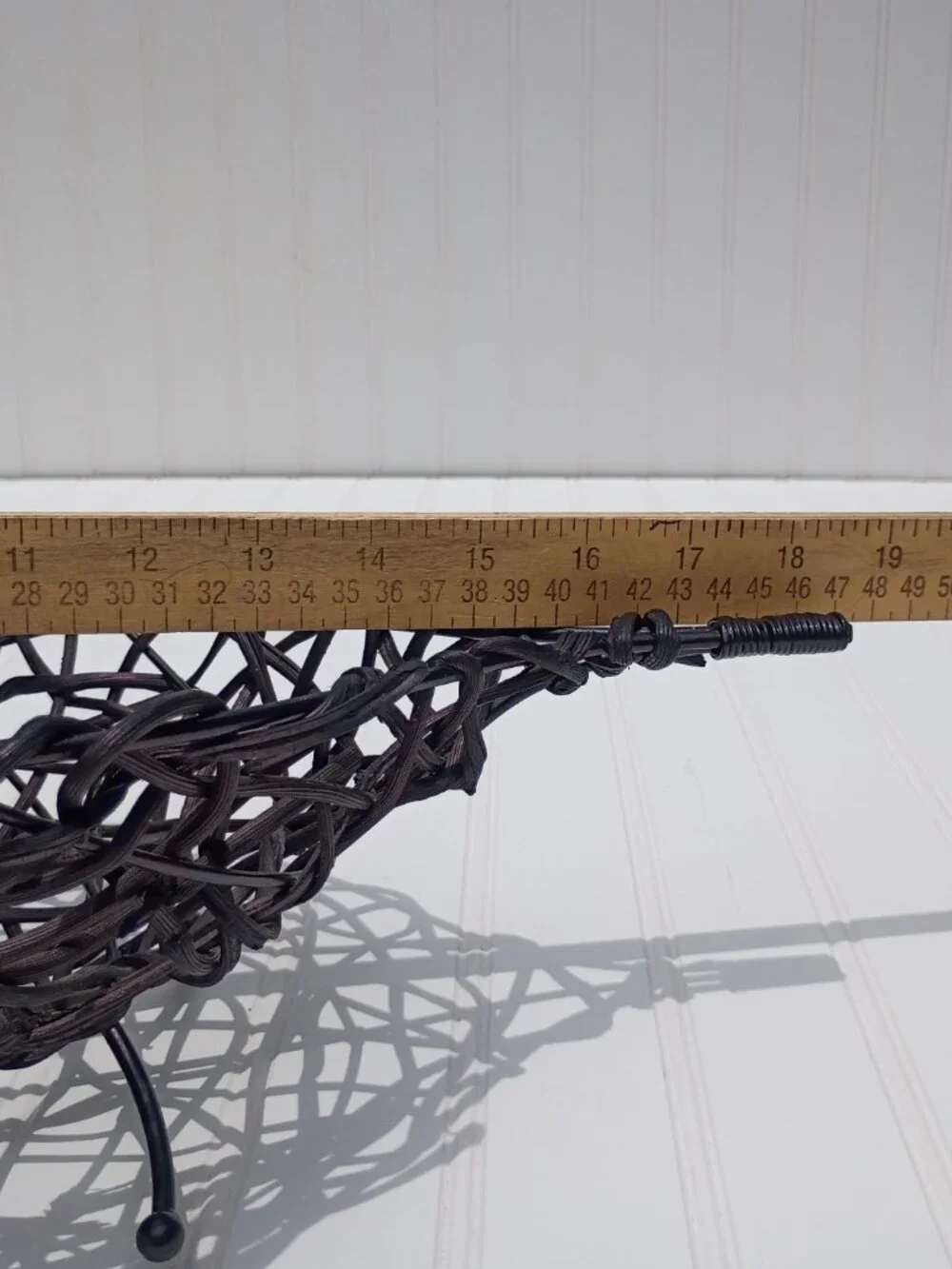 Vintage Wicker Leaf Shaped Basket Decorative Fruit Bowl Black Iron Legs 18